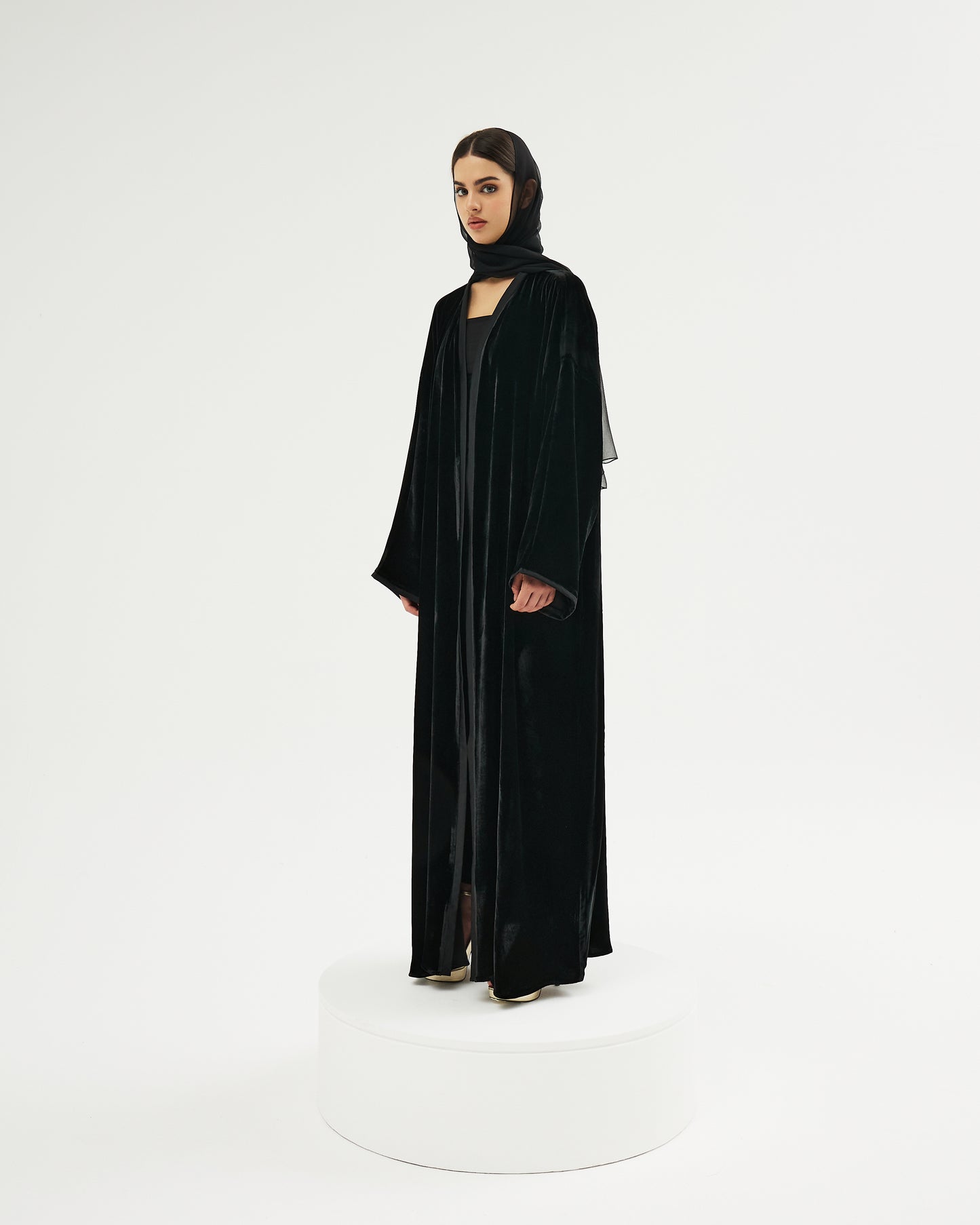 Velvet - Black