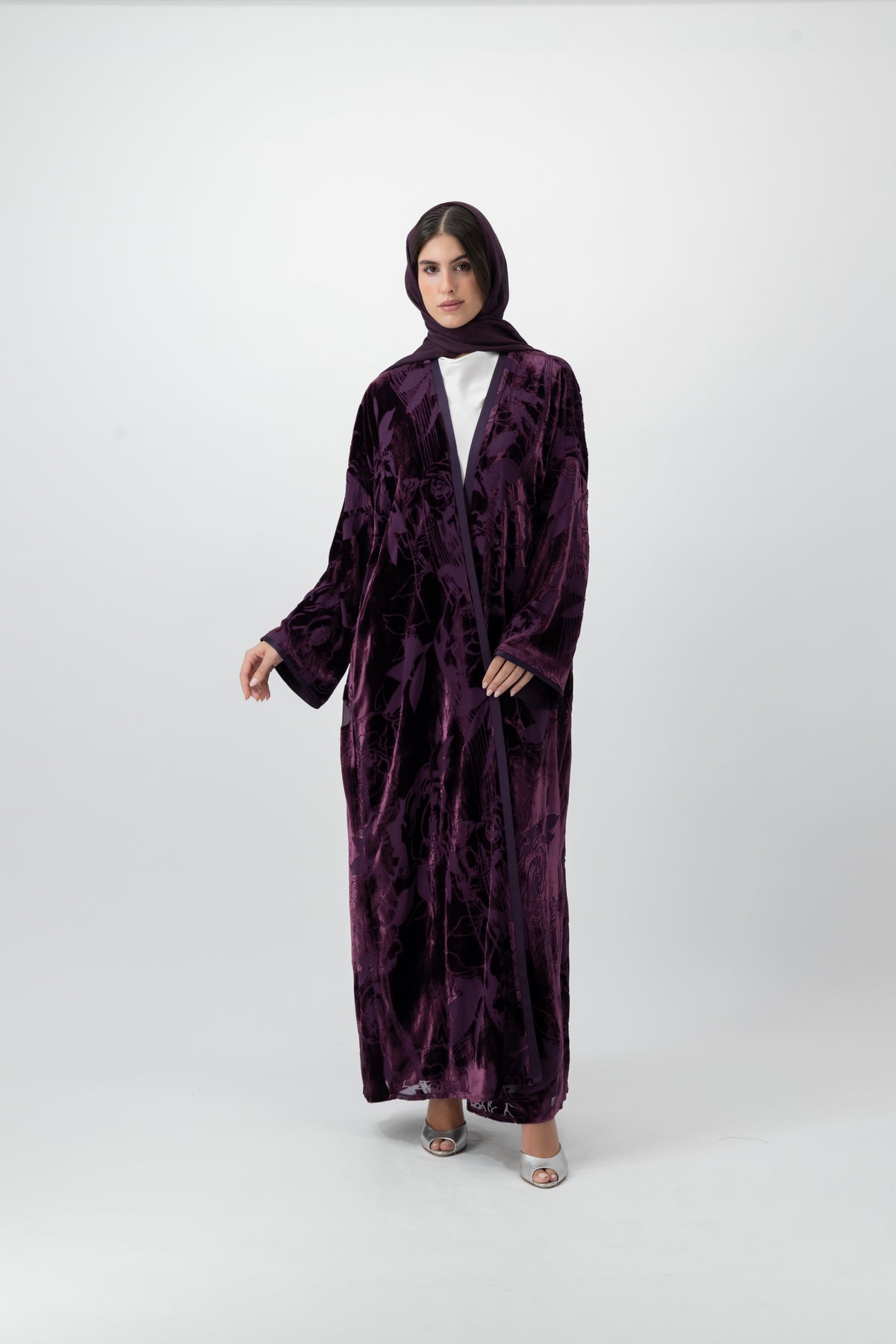 Bloom velvet bisht abaya in Plum by GREI
